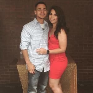 Meet your Posher, Valeria